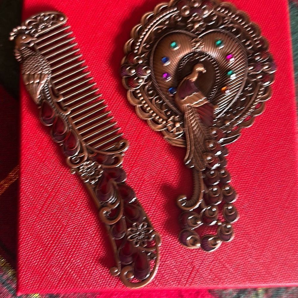 Two for price of one peacock-comb set& beautiful collar necklace - Picture 2 of 11